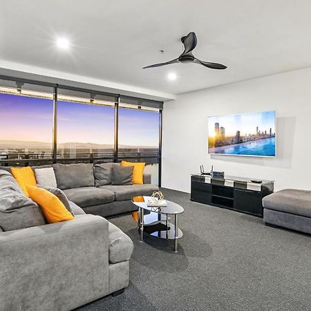 Kids Stay Free In Hinterland View 1 Bedroom Spa Apartment At Circle On Cavill - Q Stay Gold Coast Extérieur photo